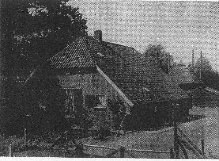 Klik voor foto in apart venster hofstede__t_hooibroek_renswoude.jpg